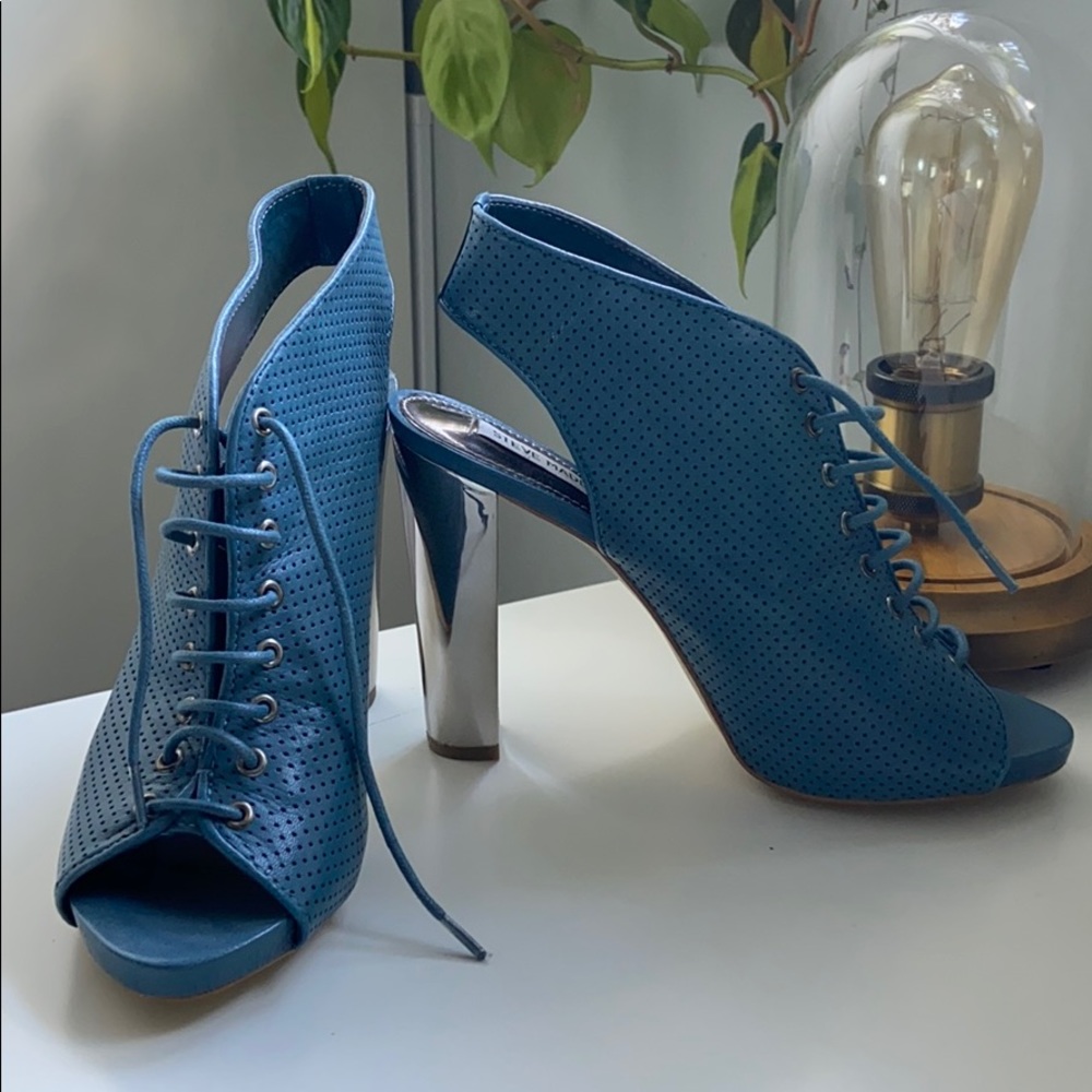 STEVE MADDEN HEELS